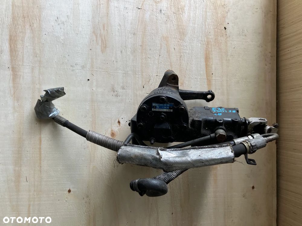 PRZEKŁADNIA KIEROWNICZA BMW E32 SERVOTRONIC CZUJNIK 1138687 - 2
