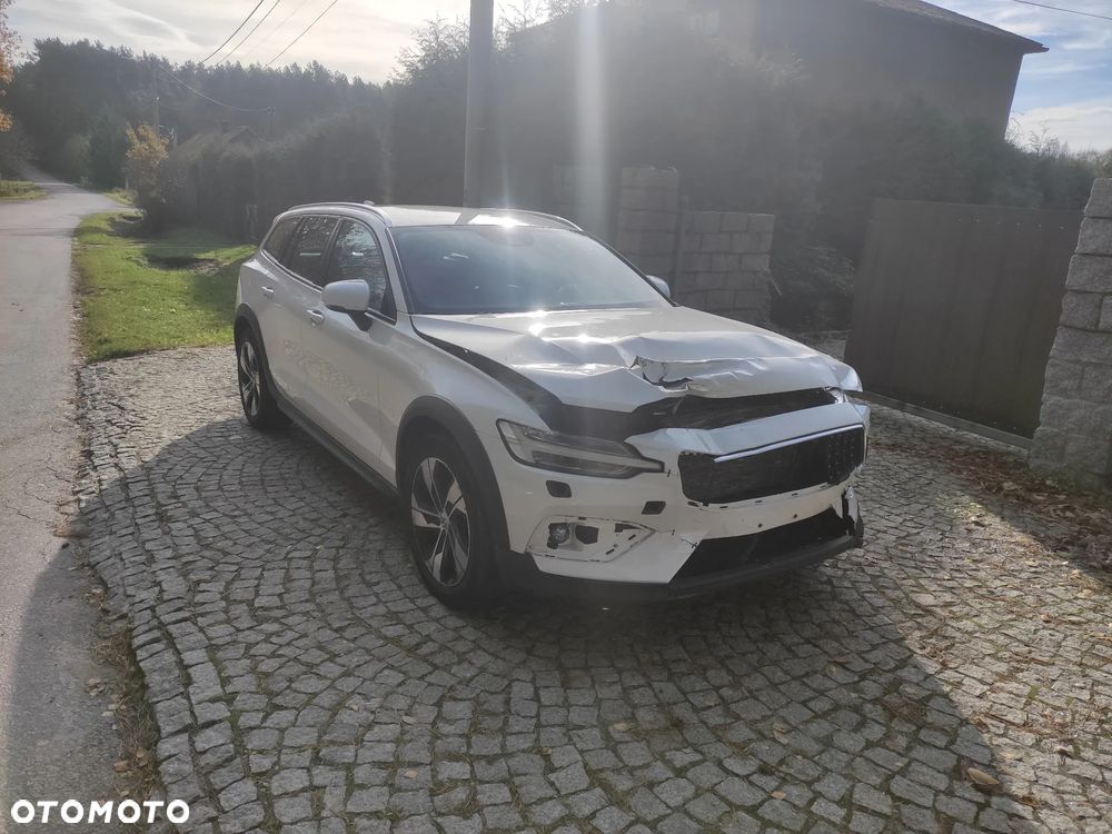 Volvo V60 D4 SCR AWD Momentum - 1