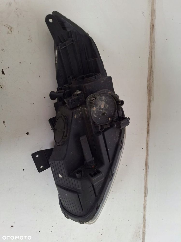 lampa reflektor prawy przod soczewka led kia carens iv 2013- europa - 5