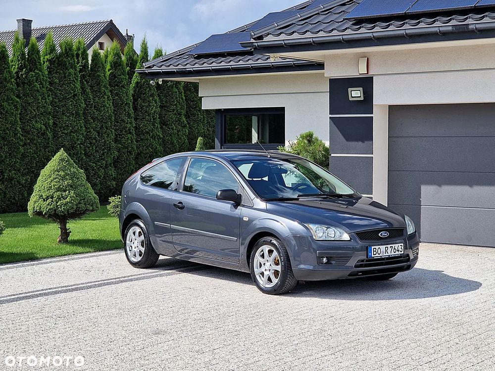Ford Focus 1.6 16V Ambiente - 22