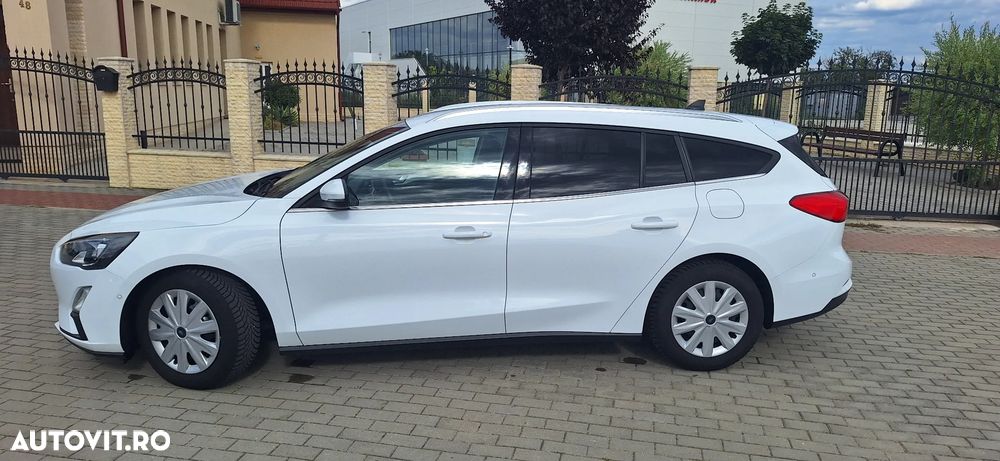 Ford Focus 1.5 EcoBlue Start-Stopp-System Aut. ACTIVE STYLE - 4