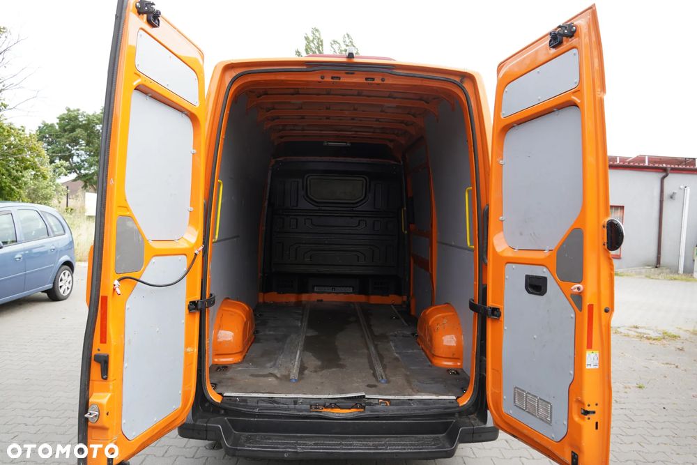 Volkswagen Crafter L3H3 - 6