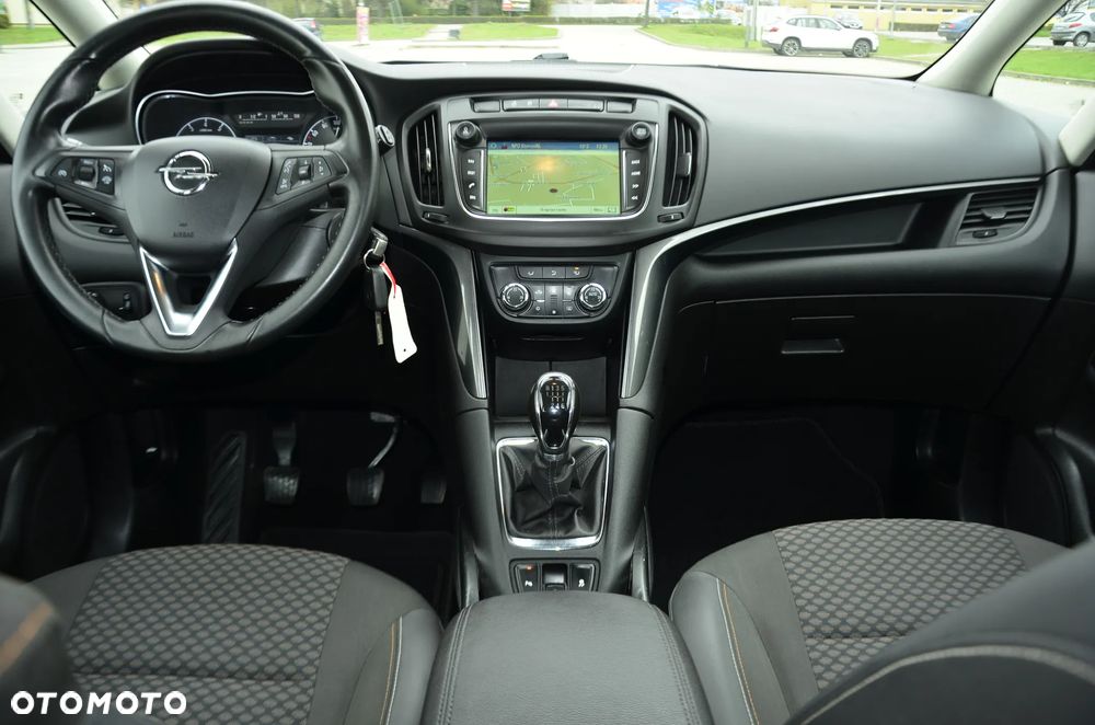Opel Zafira 1.4 T Cosmo EU6 - 25