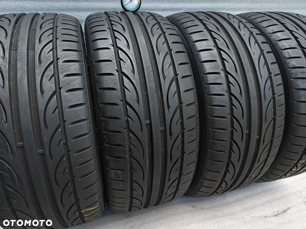 Opony Letnie 215/40/17 Hankook 4szt 7mm MB - 7