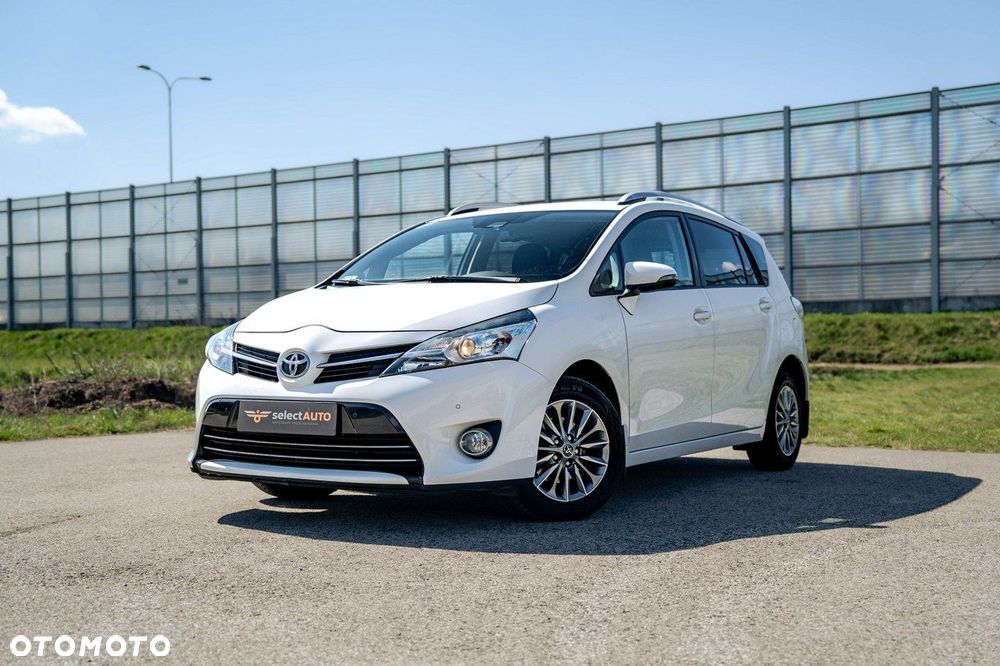 Toyota Verso - 2