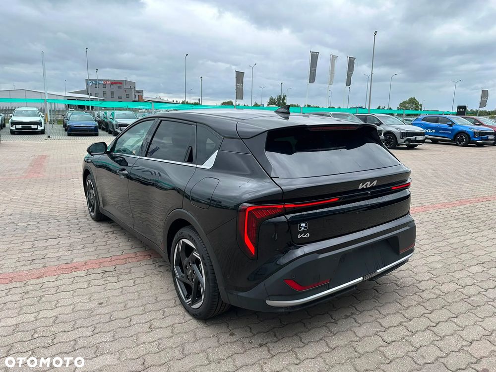 Kia K4 1.6 T-GDI L - 4