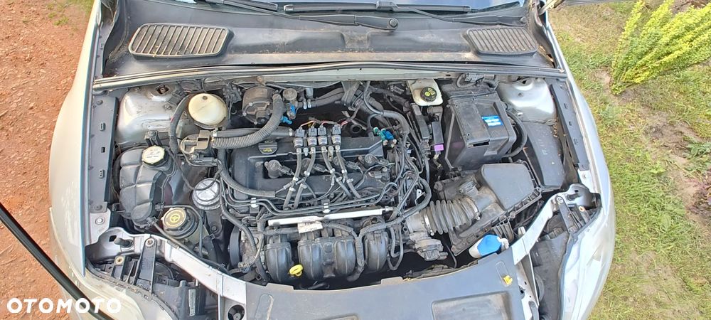 Ford Mondeo 2.0 Ghia X - 17