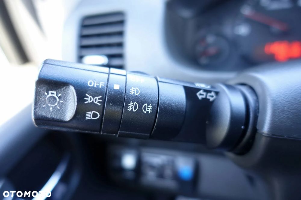 Nissan Navara 2.5 D FE Long - 20