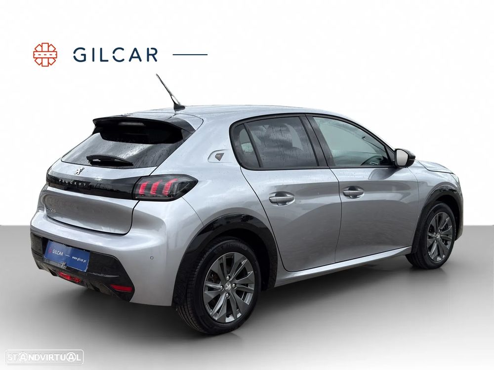Peugeot e-208 Allure - 8