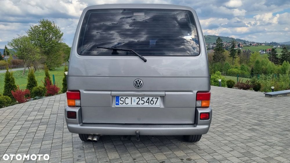 Volkswagen Caravelle - 6