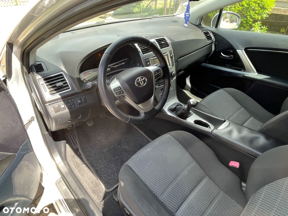 Toyota Avensis 1.6 Edition (2014) - 29