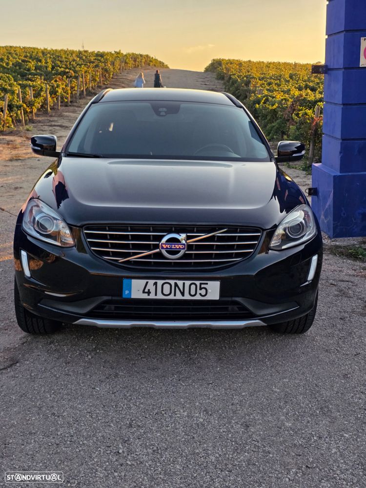 Volvo XC 60 2.0 D4 Momentum - 1