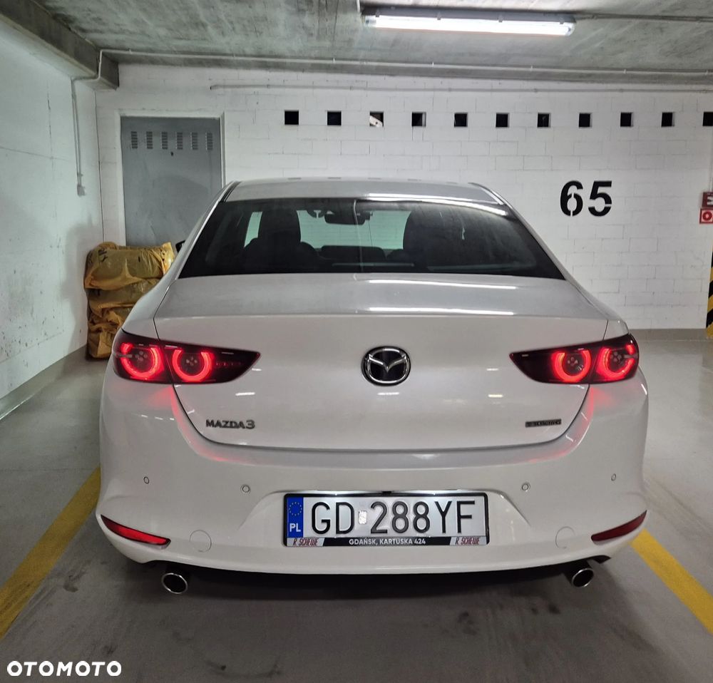Mazda 3 2.0 mHEV Hikari - 4