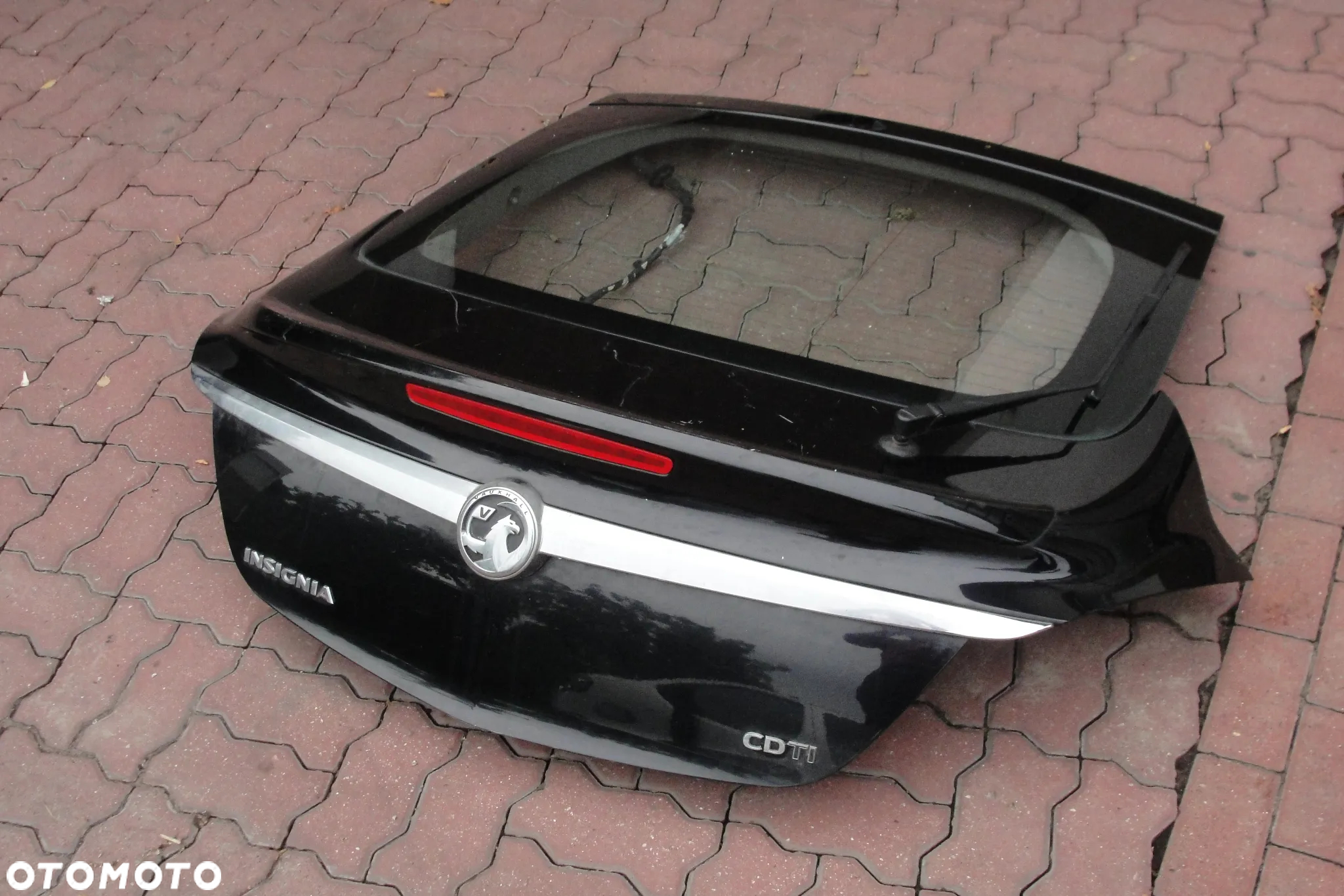 KLAPA BAGAŻNIKA TYŁ OPEL INSIGNIA A   HB - 6