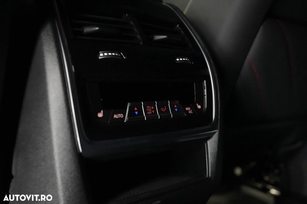 BMW XM Label Red - 22