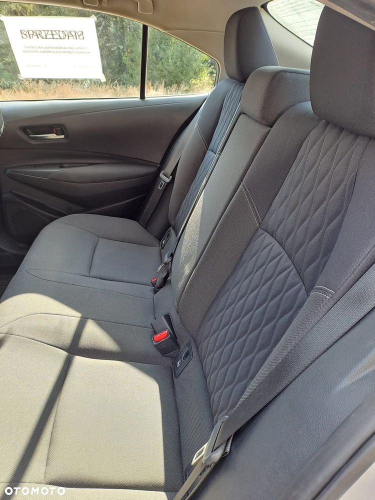 Toyota Corolla 1.8 Hybrid Comfort - 11