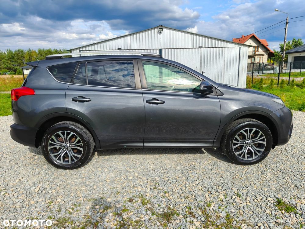 Toyota RAV4 2.2 D-4D 4x4 Automatik Executive - 8