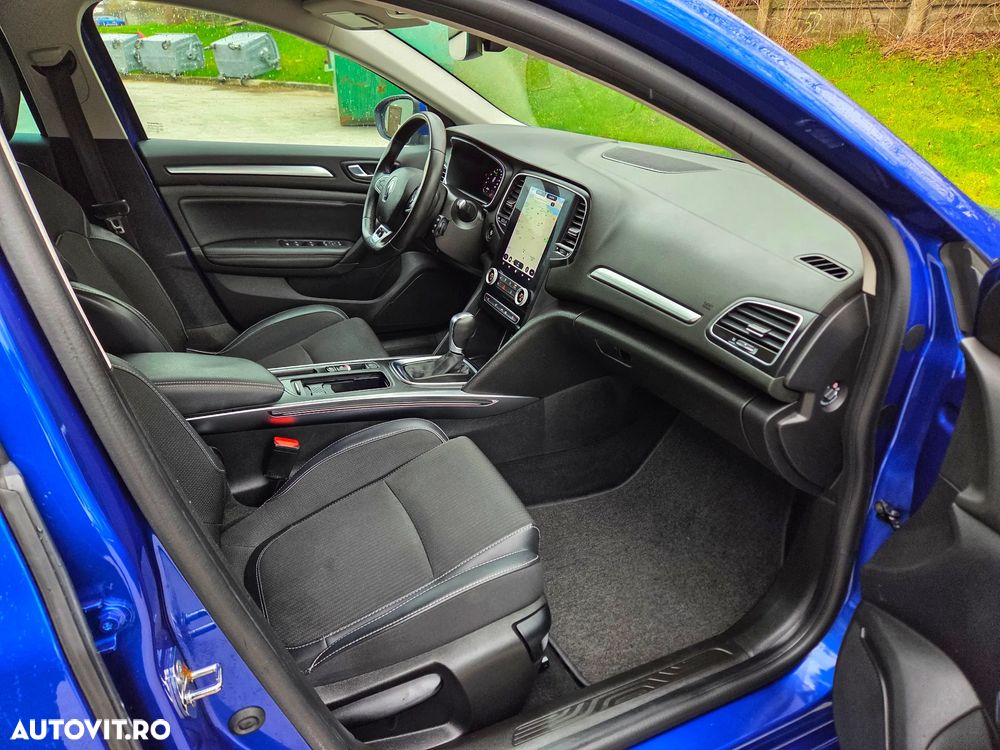 Renault Megane BLUE dCi 115 EDC BOSE EDITION - 18
