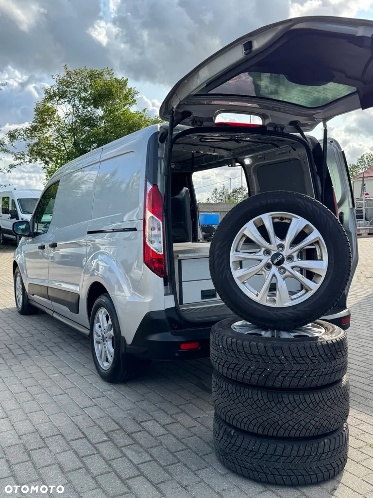 Ford Transit Connect - 38