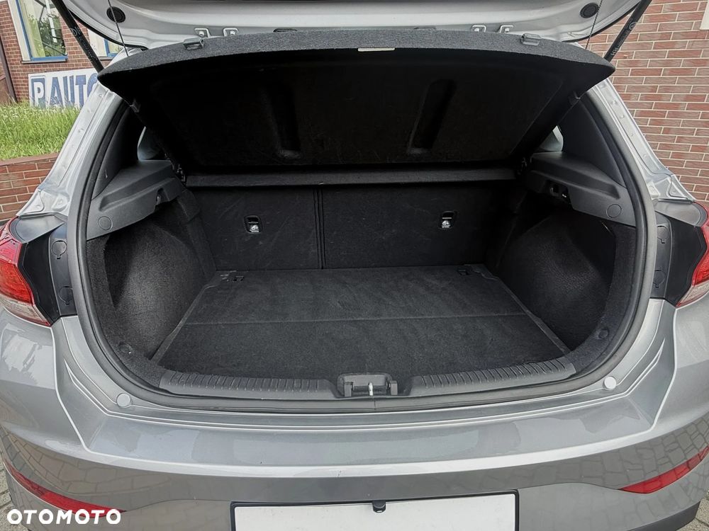 Hyundai i30 - 25