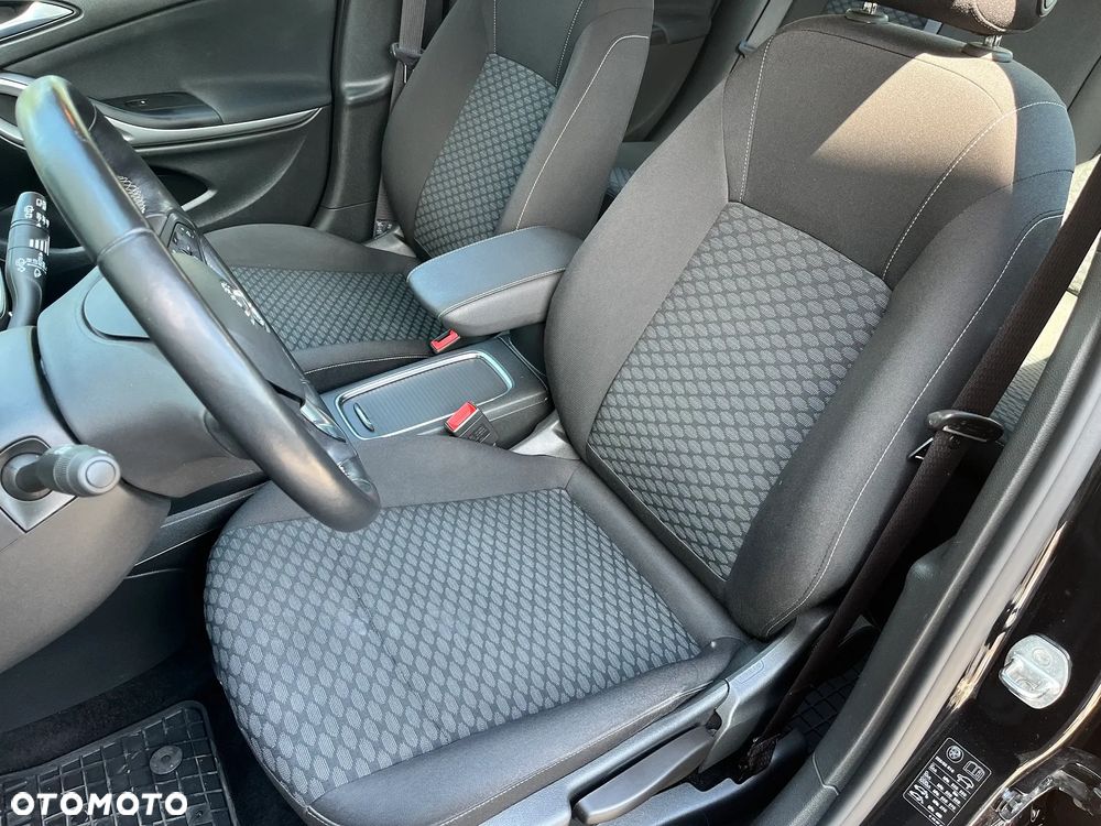 Opel Astra - 26