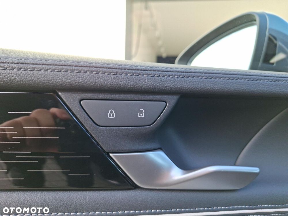 Volkswagen Passat - 26