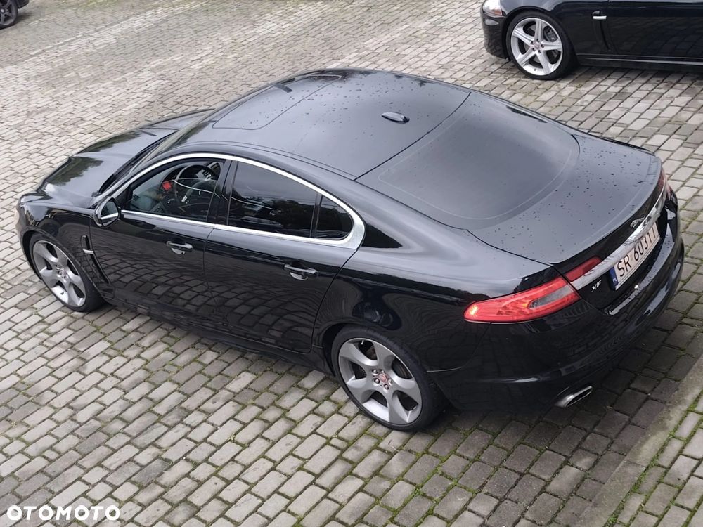 Jaguar XF 3.0 V6 D S Portfolio - 13
