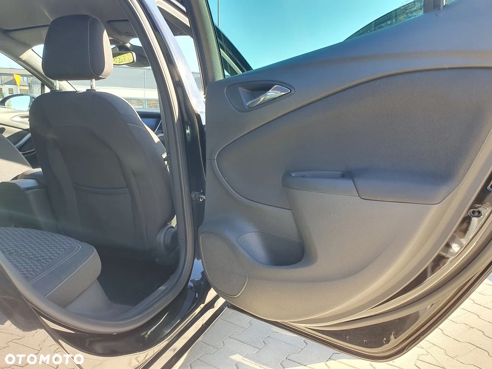 Opel Astra - 11