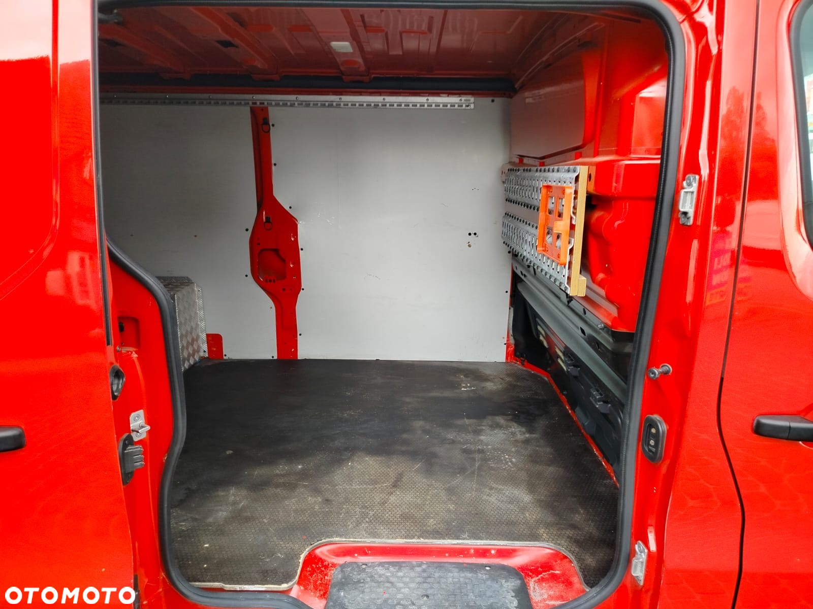 Renault Trafic - 19