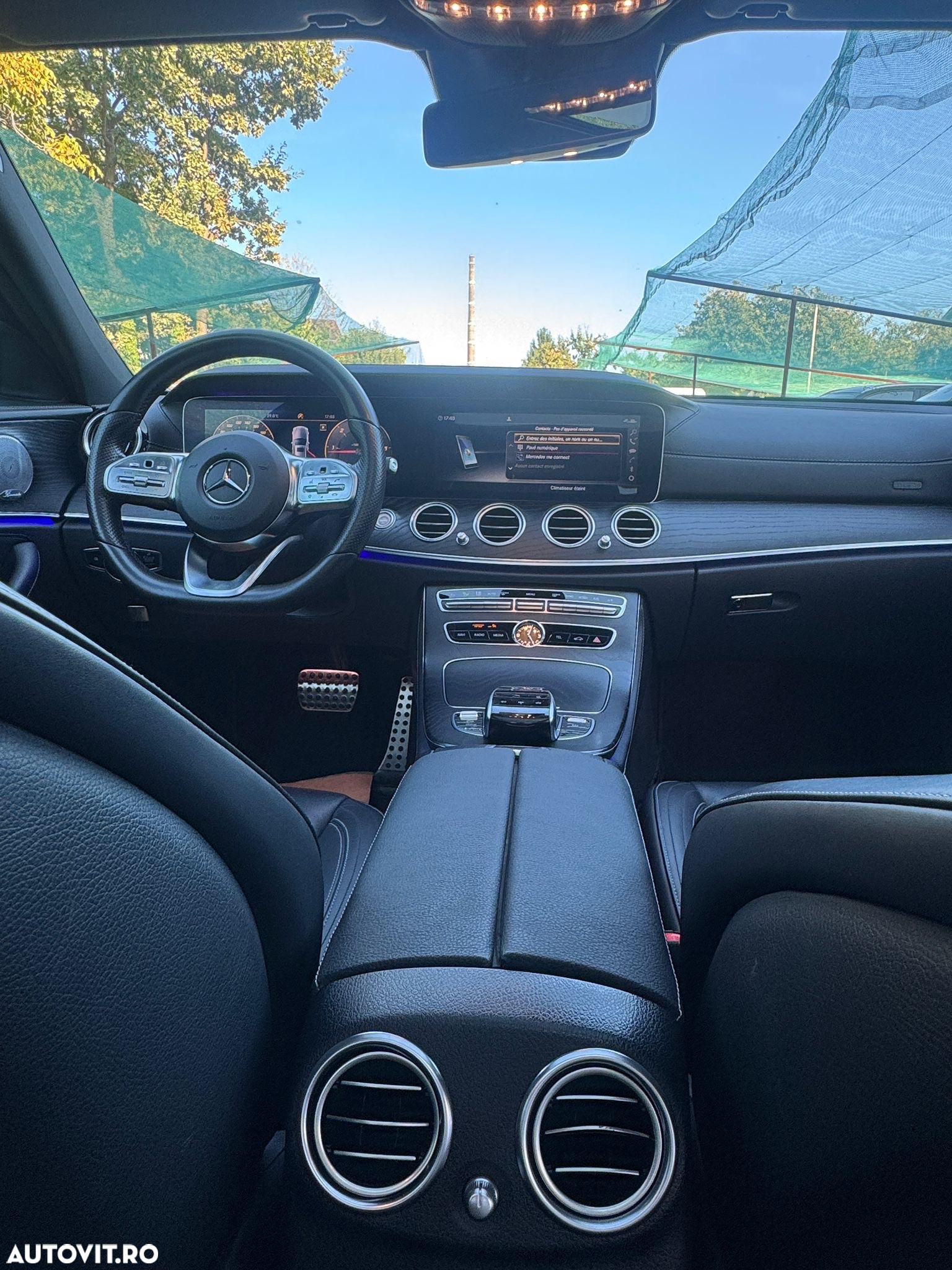 Mercedes-Benz E - 11