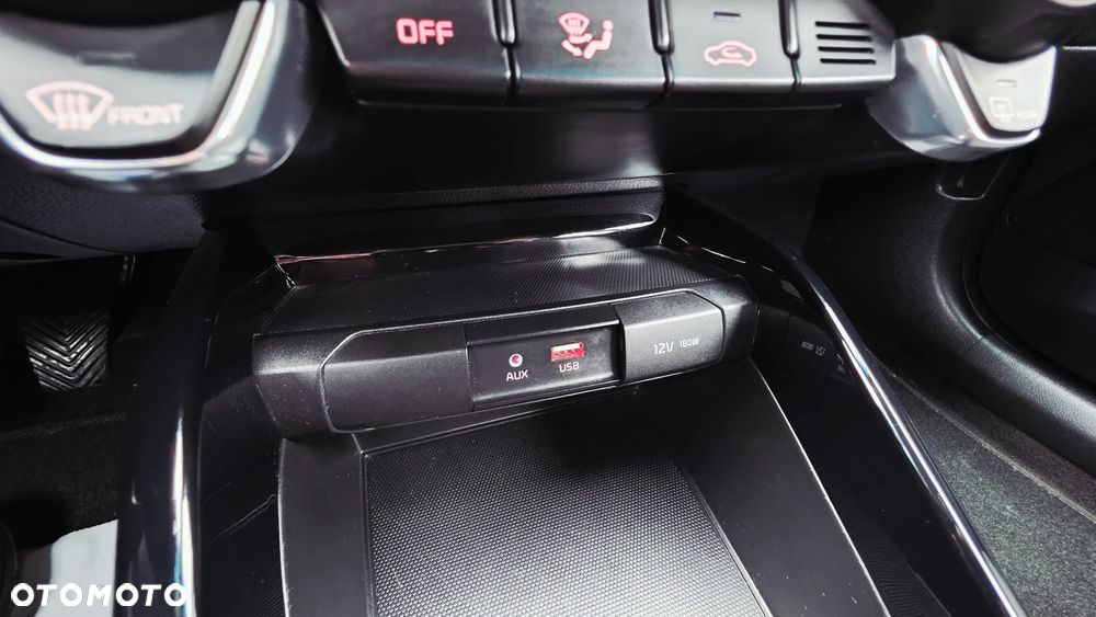 Kia Stonic 1.6 CRDi SCR XL - 19