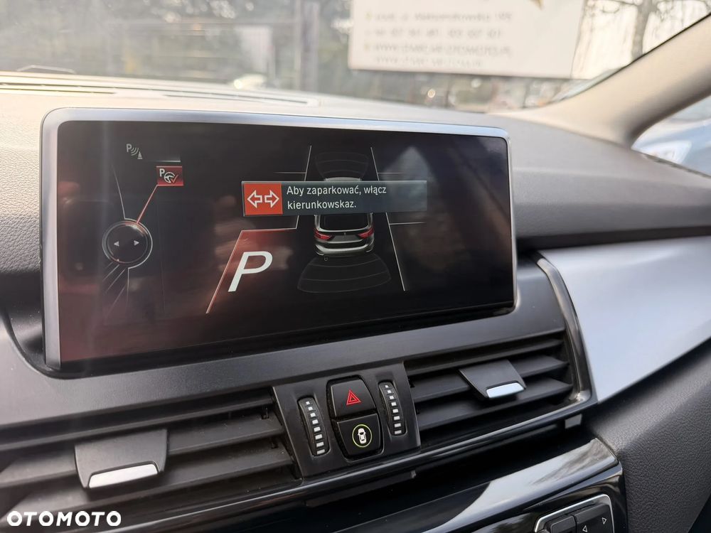 BMW Seria 2 218d xDrive Sport-Aut Advantage - 28