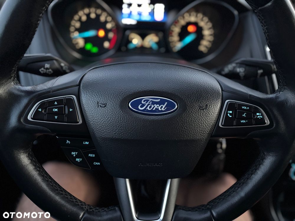 Ford Focus - 18
