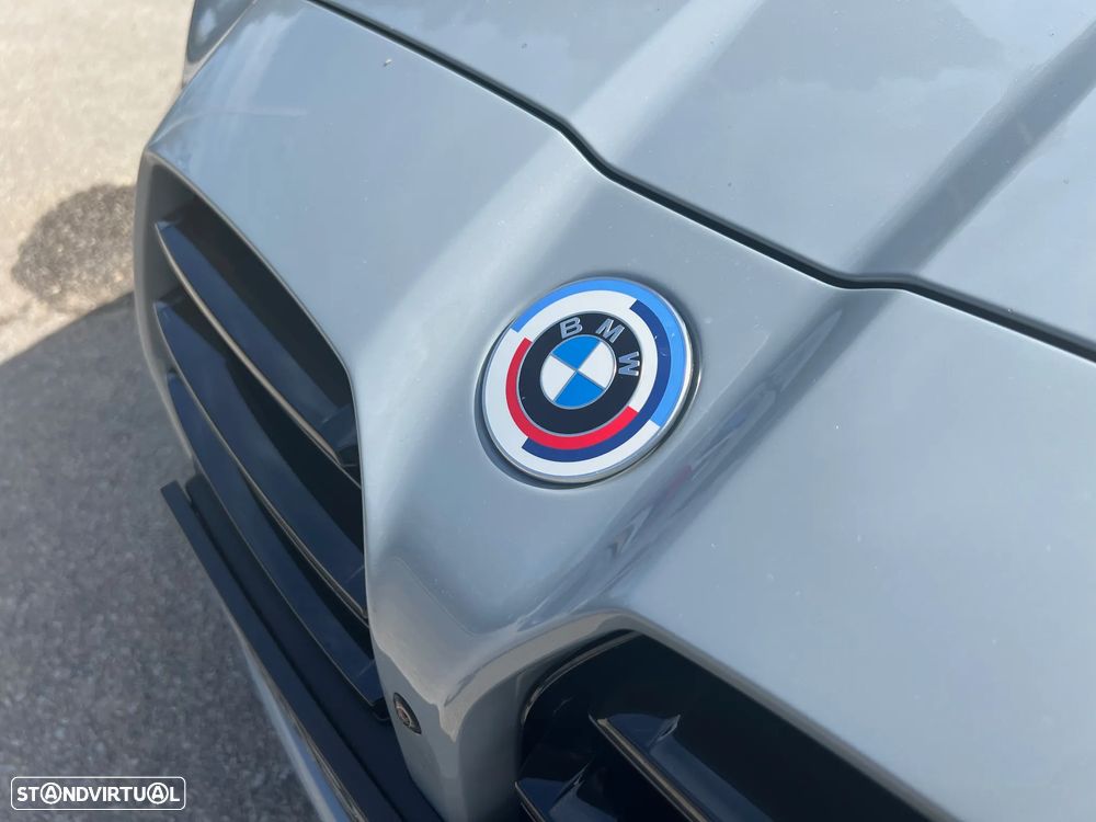 BMW M4 Competition Pack 50 anos M - 4