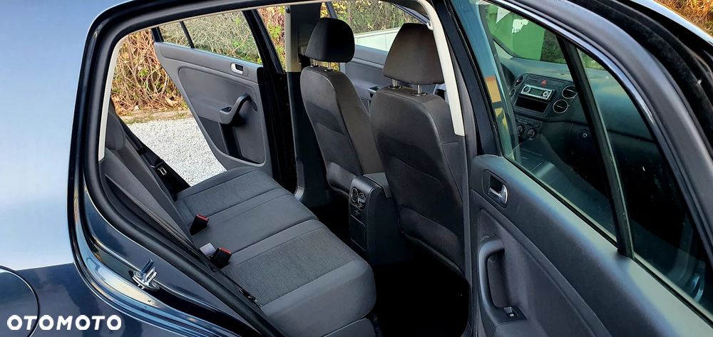 Volkswagen Golf Plus 1.9 TDI DPF Trendline - 24