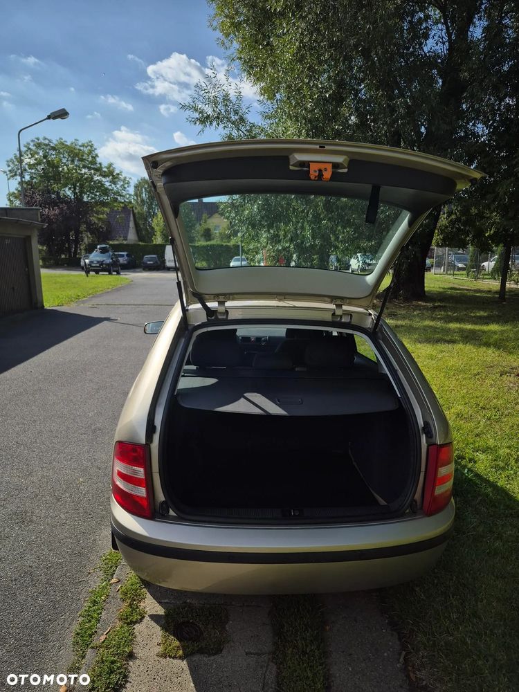 Skoda Fabia 1.4 16V Elegance - 3