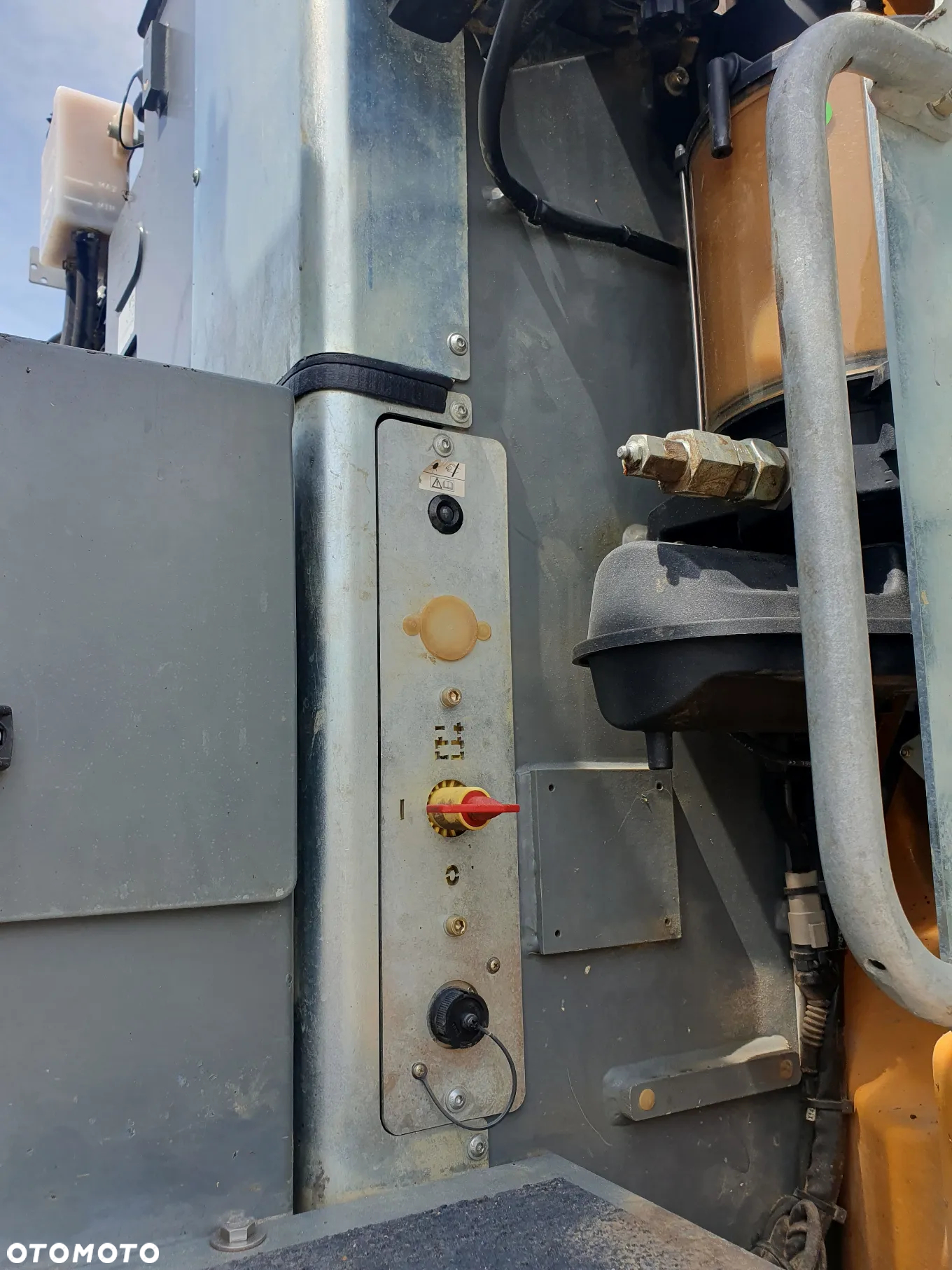 Liebherr A910 Compact - 16
