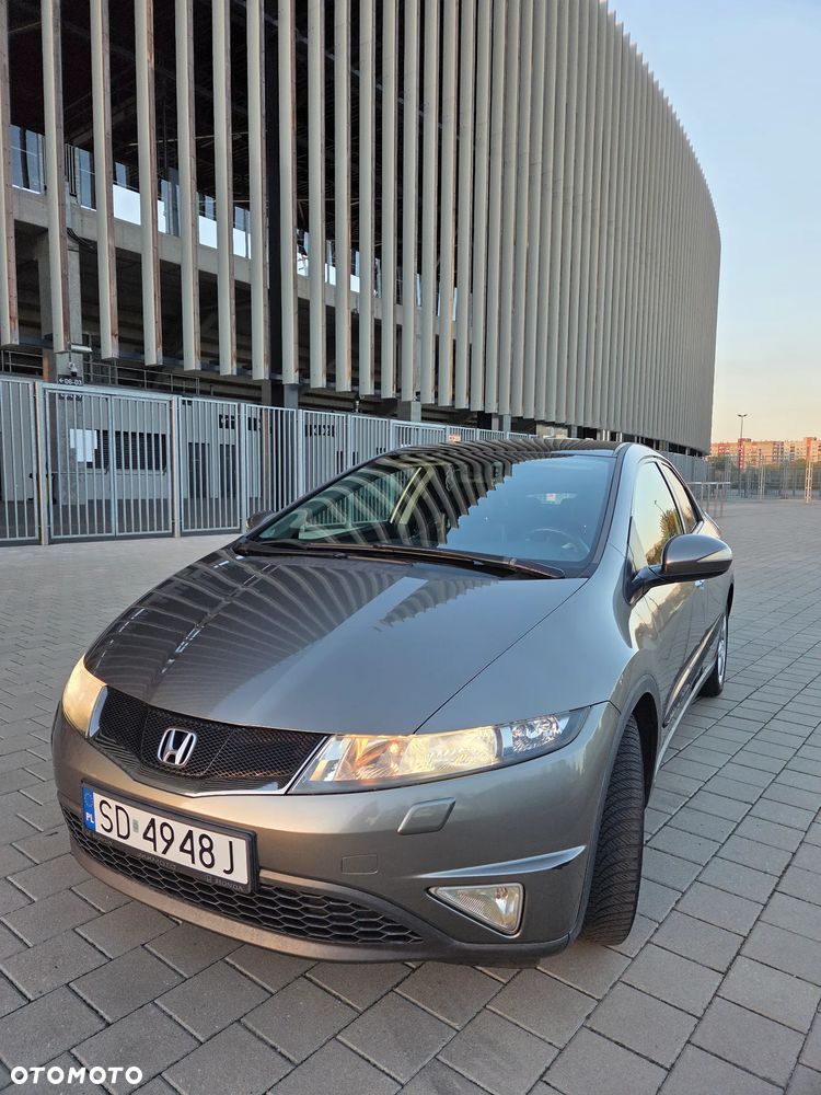 Honda Civic 2008 photo 2