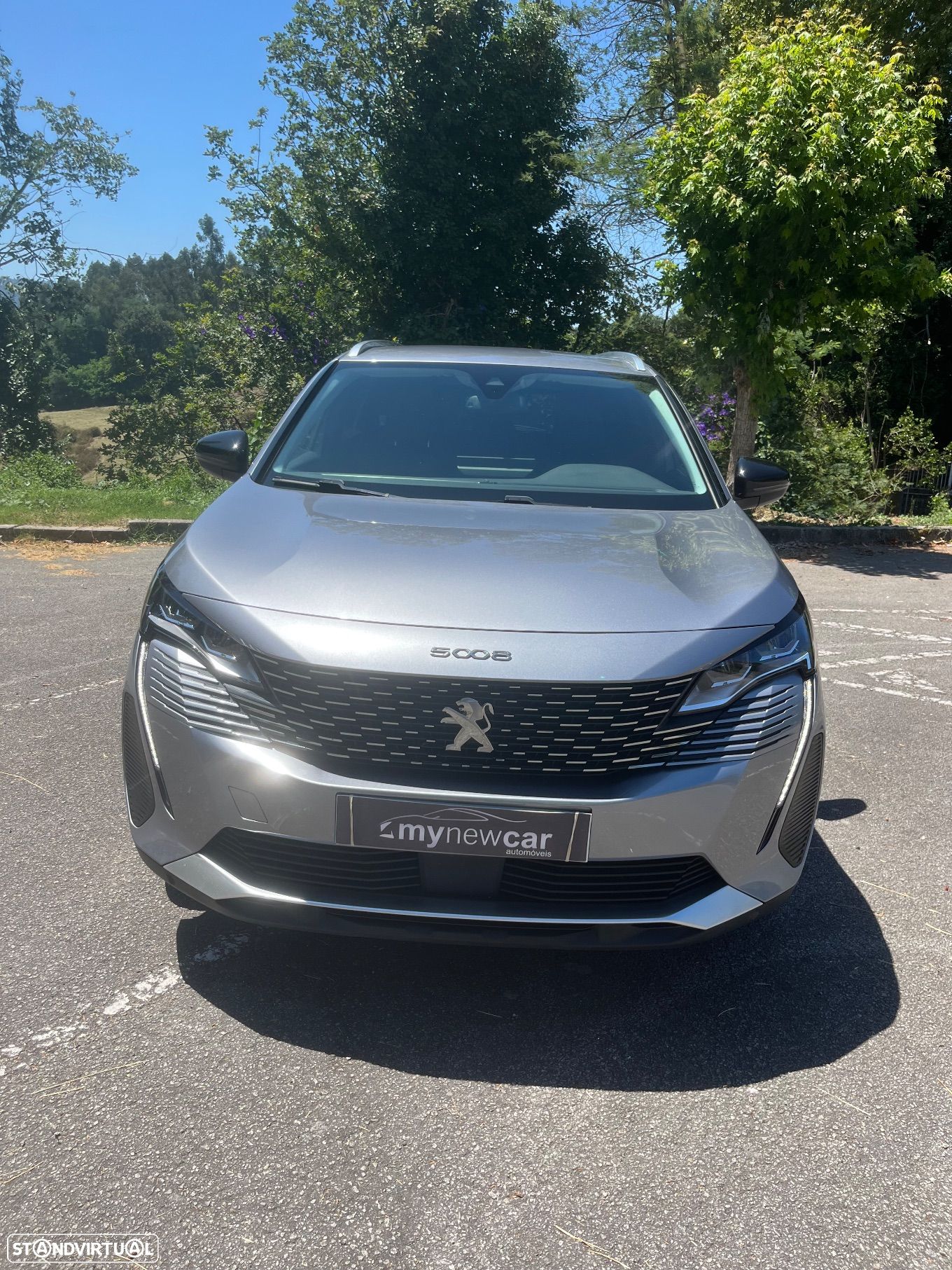 Peugeot 5008 1.5 BlueHDi Allure EAT8 - 1