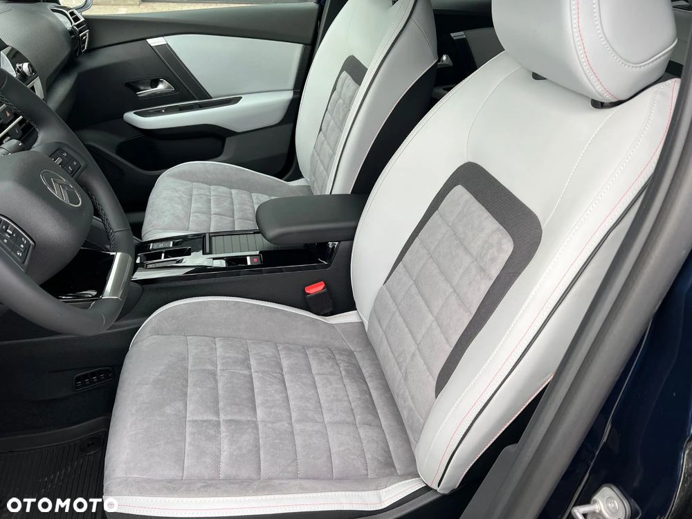 Citroën C4X 1.2 mHEV Max eDCT6 - 9