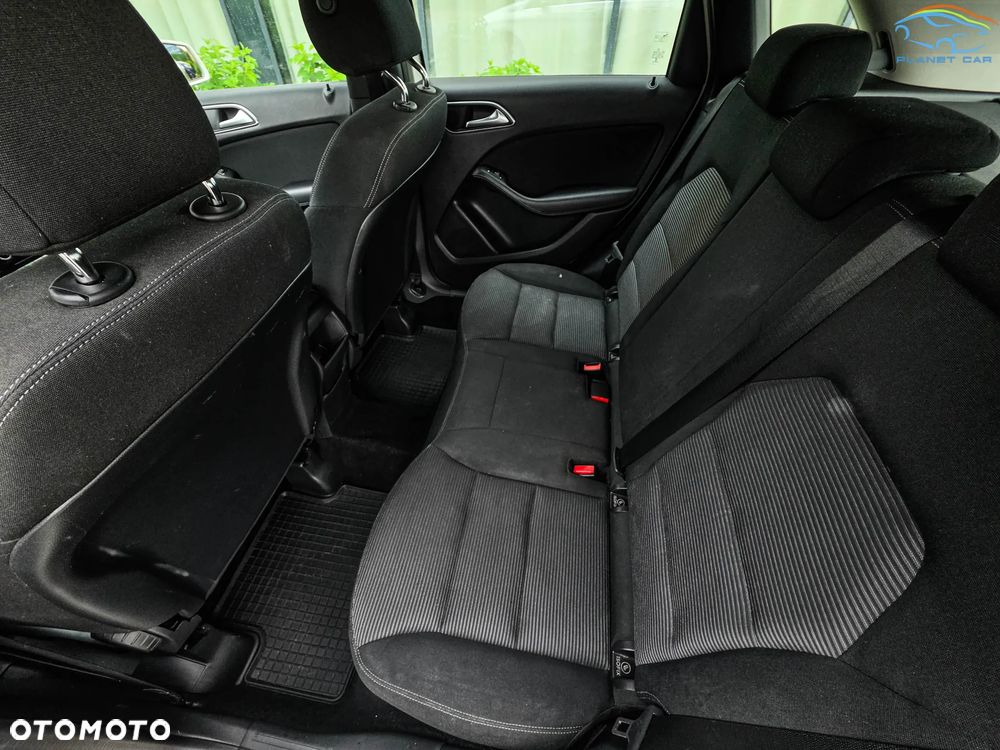 Mercedes-Benz Klasa B 180 (CDI) d 7G-DCT Style - 16