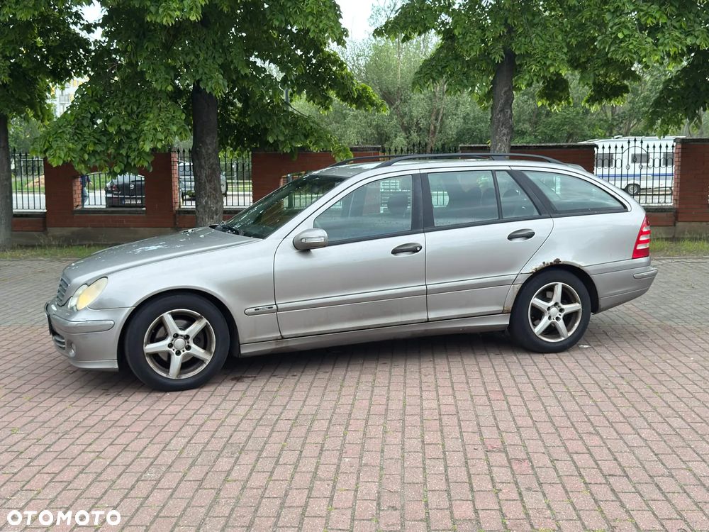 Mercedes-Benz Klasa C 220 T CDI Elegance - 7