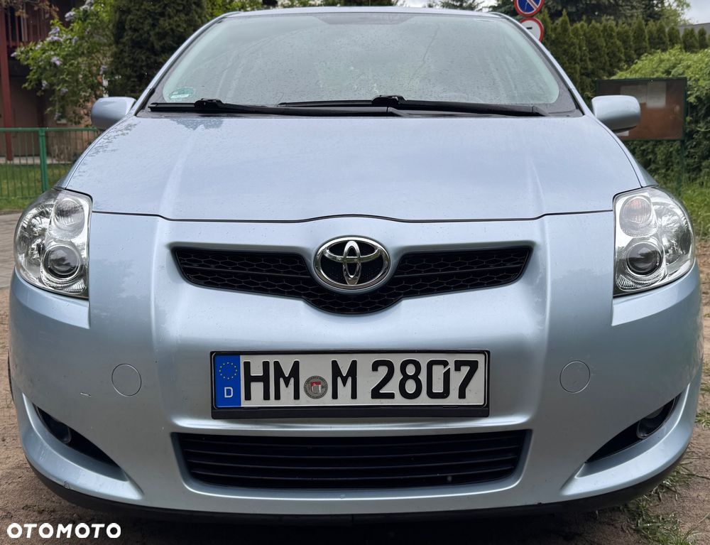 Toyota Auris 1.4 VVT-i - 2