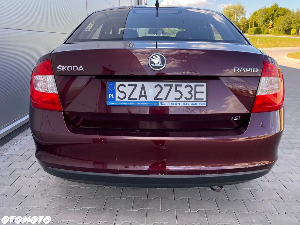 Skoda RAPID 1.2 TSI Ambition - 11
