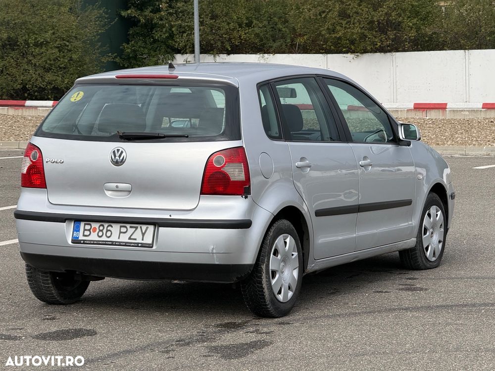 Volkswagen Polo - 4