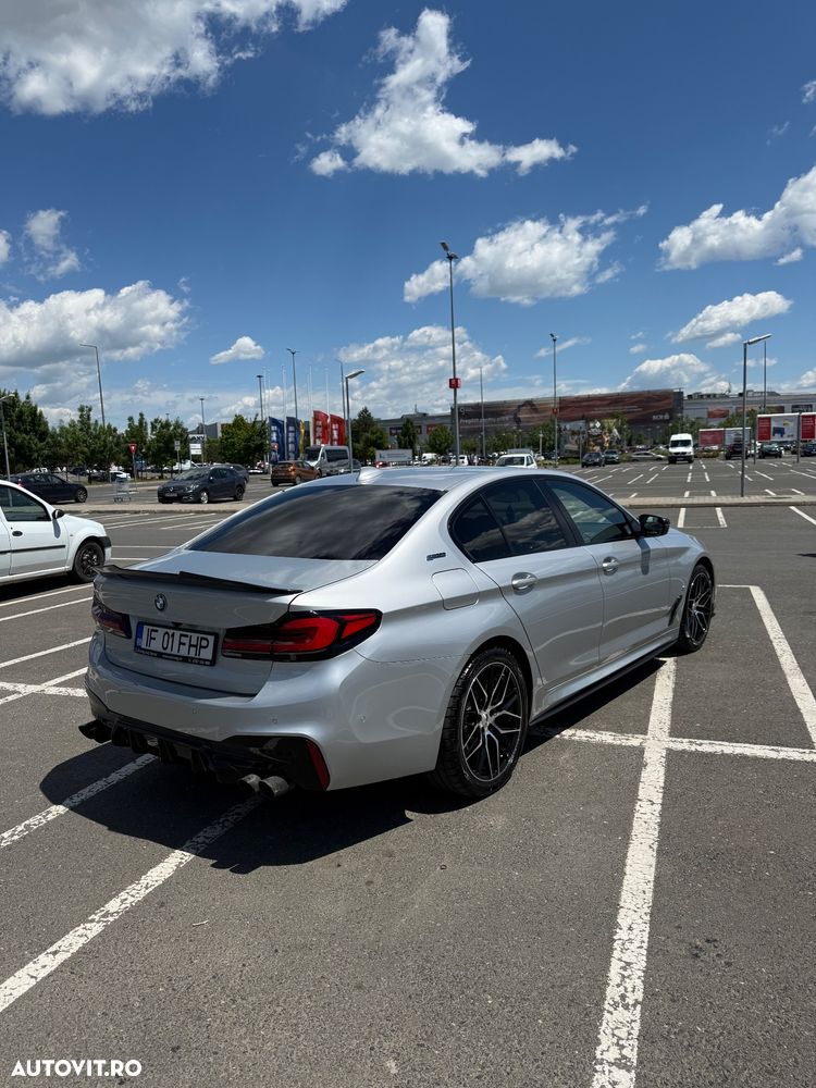 BMW Seria 5 520i AT - 2