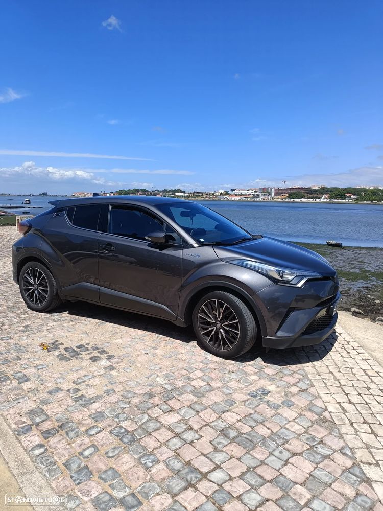 Toyota C-HR 1.8 HSD Exclusive+P.Luxury - 3