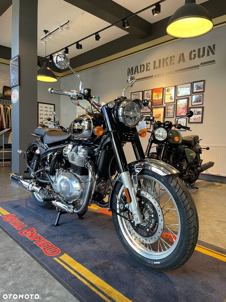 Royal Enfield Classic - 3