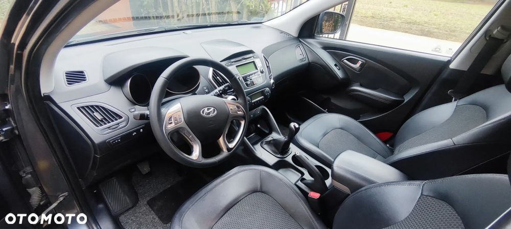Hyundai ix35 2.0 2WD Style - 17