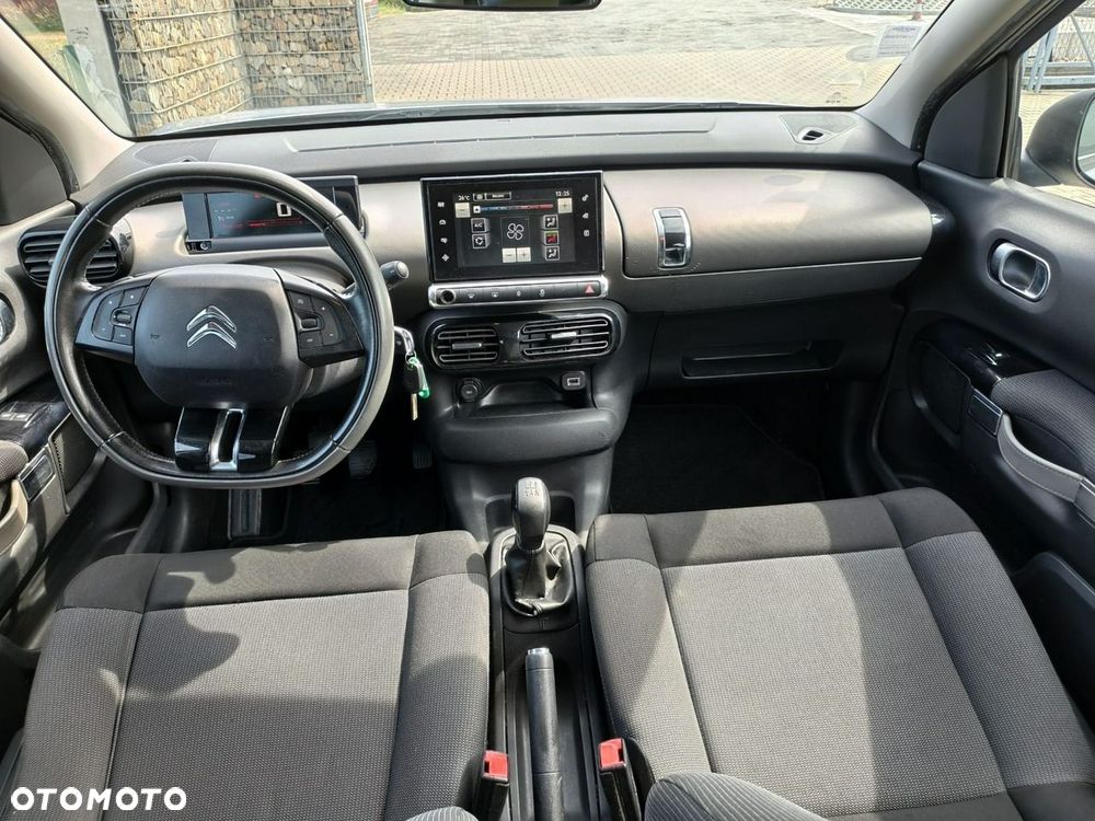 Citroën C4 Cactus - 11